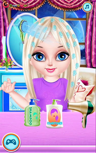 Làm tóc cho bé Elsa